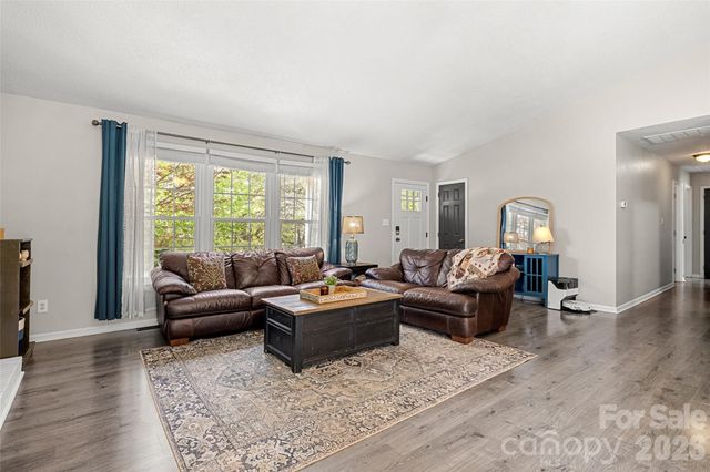 8919 W Meadow Ridge Road, Fort Mill, SC 29707