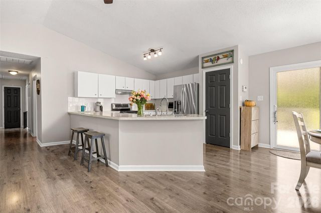 8919 W Meadow Ridge Road, Fort Mill, SC 29707