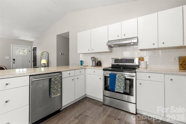 8919 W Meadow Ridge Road, Fort Mill, SC 29707