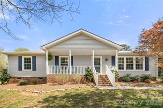 8919 W Meadow Ridge Road, Fort Mill, SC 29707