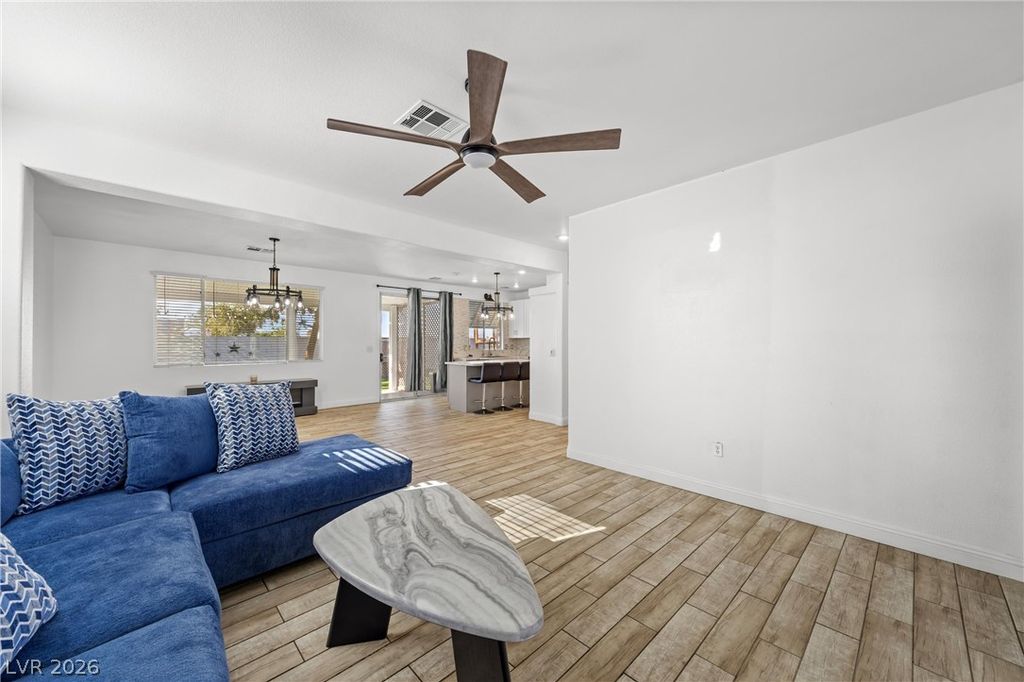 6211 Babson Avenue, Las Vegas, NV 89110 — photo 4
