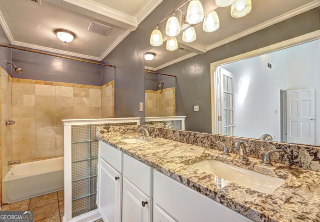 871 Lost Creek Circle, Stone Mountain, GA 30088