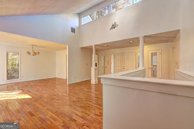 871 Lost Creek Circle, Stone Mountain, GA 30088