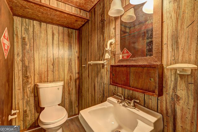 871 Lost Creek Circle, Stone Mountain, GA 30088