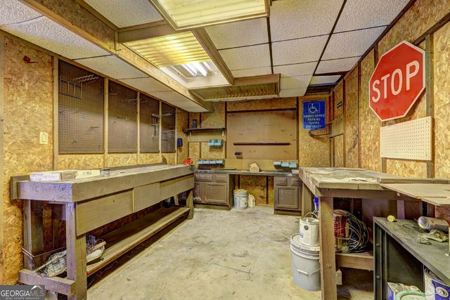 871 Lost Creek Circle, Stone Mountain, GA 30088