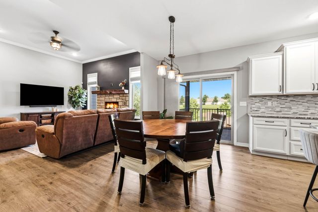 691 N Fox Hill Circle, Nixa, MO 65714