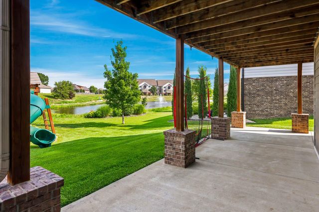691 N Fox Hill Circle, Nixa, MO 65714