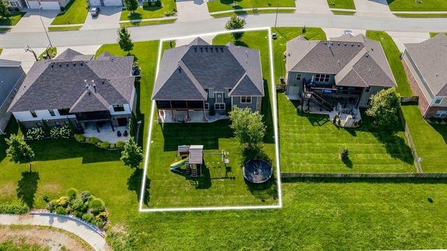 691 N Fox Hill Circle, Nixa, MO 65714
