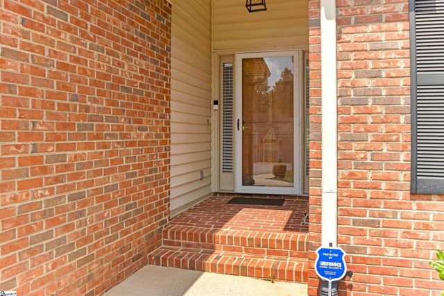 229 Georgetown Court, Moore, SC 29369