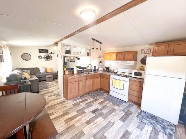 139 Cloverdale Circle, Theodosia, MO 65761