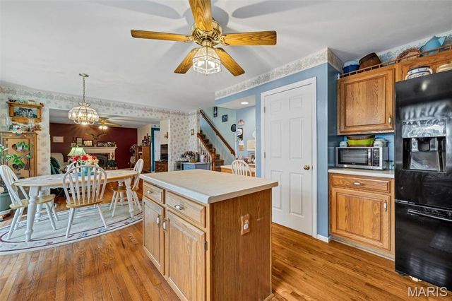 4590 Southridge Meadows Drive, St Louis, MO 63128