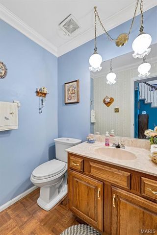 4590 Southridge Meadows Drive, St Louis, MO 63128