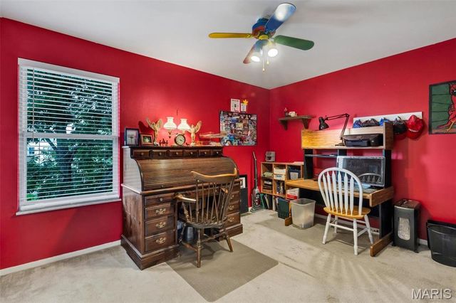 4590 Southridge Meadows Drive, St Louis, MO 63128