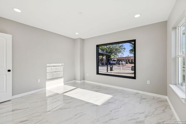 110 weizmann, San Antonio, TX 78212