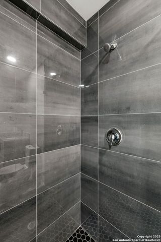 110 weizmann, San Antonio, TX 78212