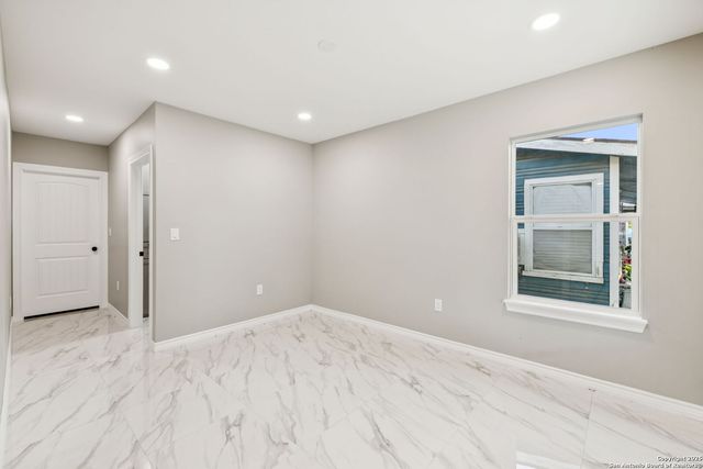 110 weizmann, San Antonio, TX 78212