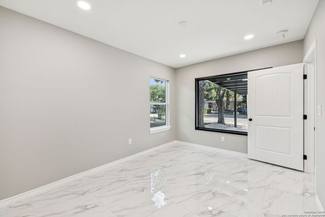 110 weizmann, San Antonio, TX 78212