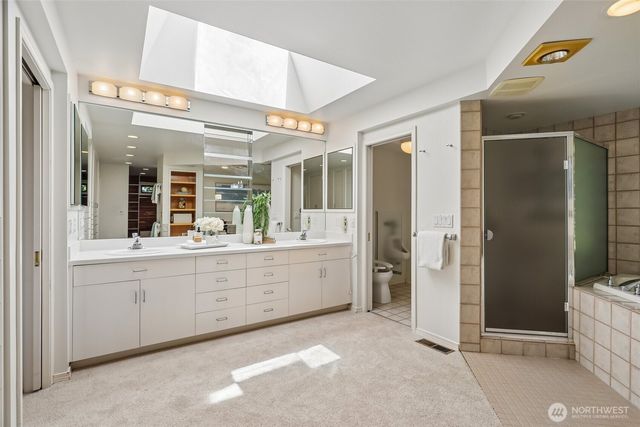 16313 Inglewood Place NE, Kenmore, WA 98028