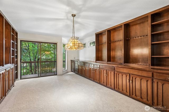16313 Inglewood Place NE, Kenmore, WA 98028