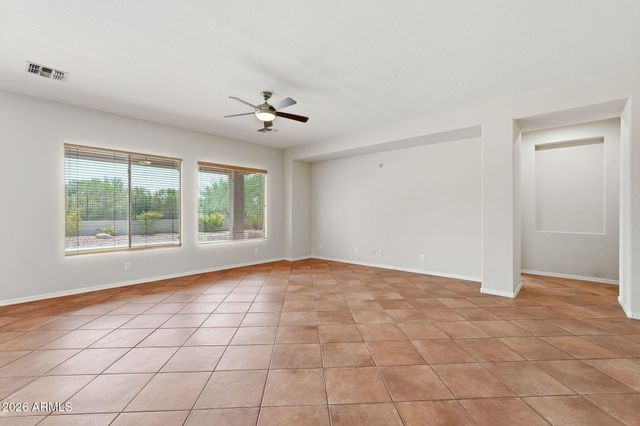 2421 W KIT CARSON Court, Phoenix, AZ 85086