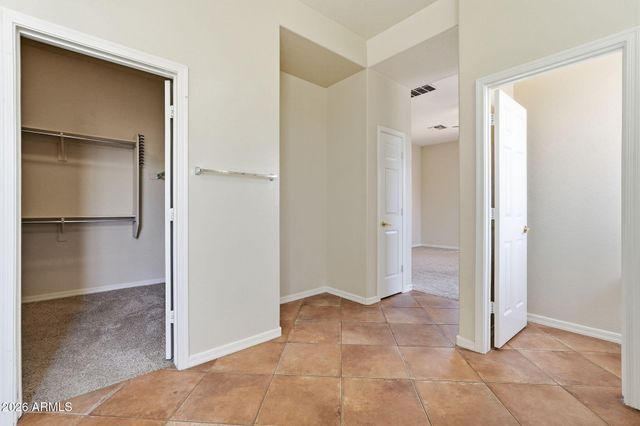 2421 W KIT CARSON Court, Phoenix, AZ 85086
