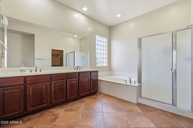 2421 W KIT CARSON Court, Phoenix, AZ 85086