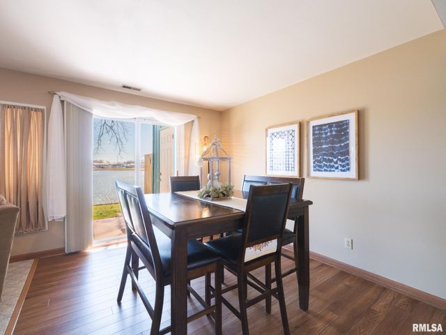 950 EDGEWATER Drive, North Pekin, IL 61554