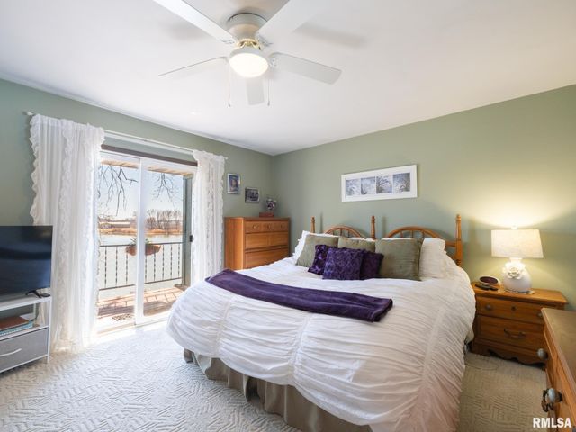 950 EDGEWATER Drive, North Pekin, IL 61554