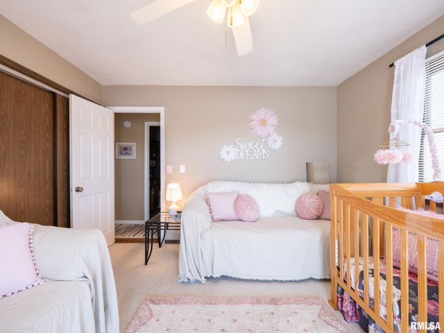 950 EDGEWATER Drive, North Pekin, IL 61554