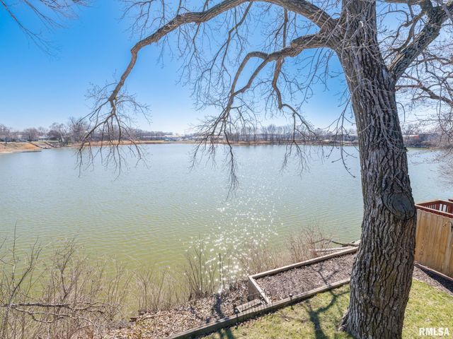 950 EDGEWATER Drive, North Pekin, IL 61554