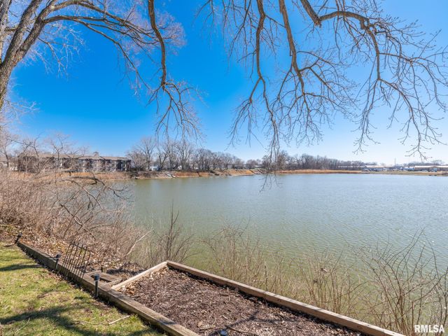 950 EDGEWATER Drive, North Pekin, IL 61554