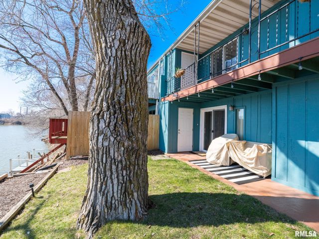 950 EDGEWATER Drive, North Pekin, IL 61554