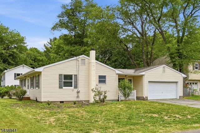 427 Warwick Tpke, West Milford Twp., NJ 07421