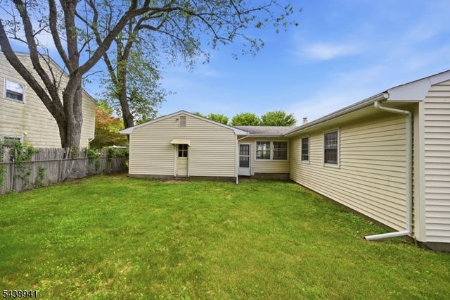 427 Warwick Tpke, West Milford Twp., NJ 07421