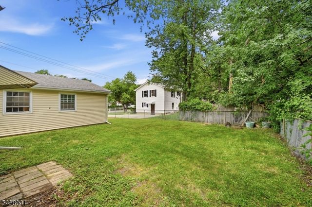 427 Warwick Tpke, West Milford Twp., NJ 07421