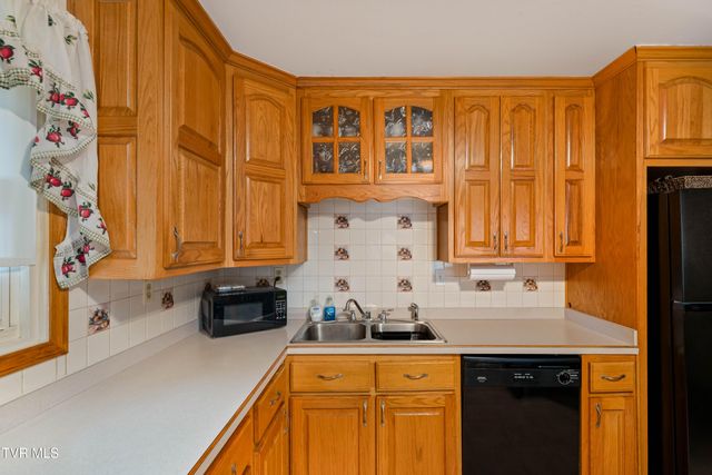 119 Woodland Drive, Jonesborough, TN 37659