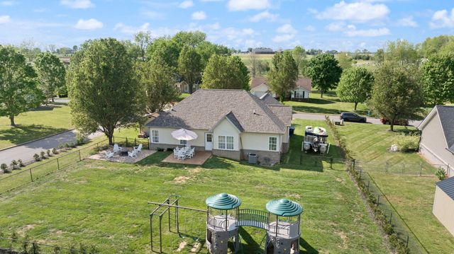 372 Ridgewood Drive, Somerset, KY 42503