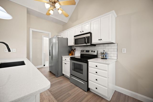 372 Ridgewood Drive, Somerset, KY 42503