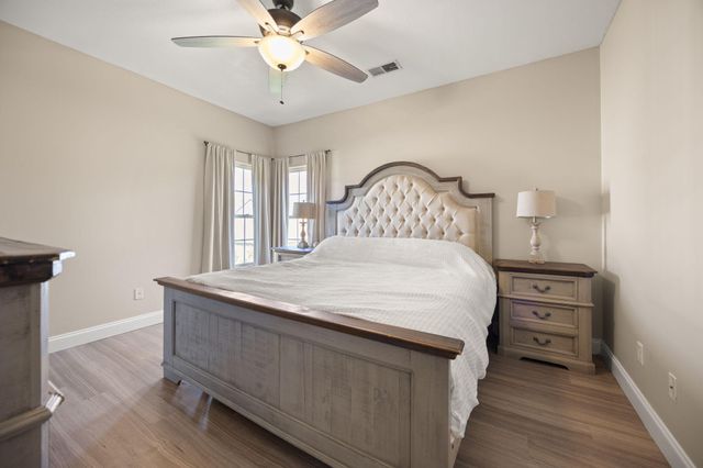 372 Ridgewood Drive, Somerset, KY 42503