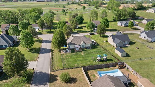 372 Ridgewood Drive, Somerset, KY 42503