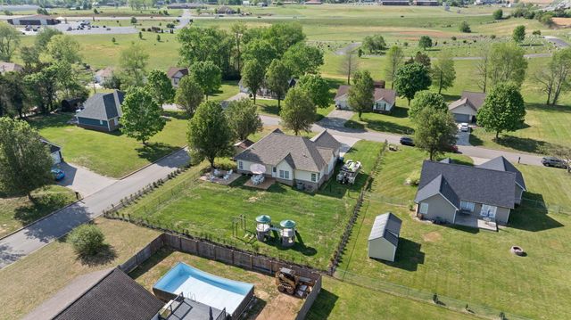 372 Ridgewood Drive, Somerset, KY 42503