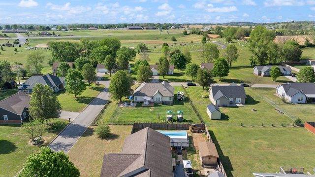 372 Ridgewood Drive, Somerset, KY 42503