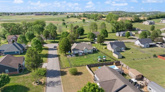 372 Ridgewood Drive, Somerset, KY 42503