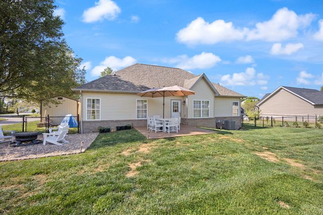 372 Ridgewood Drive, Somerset, KY 42503