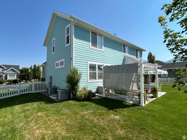 1869 W HOLLYBROOK WAY, Farmington, UT 84025