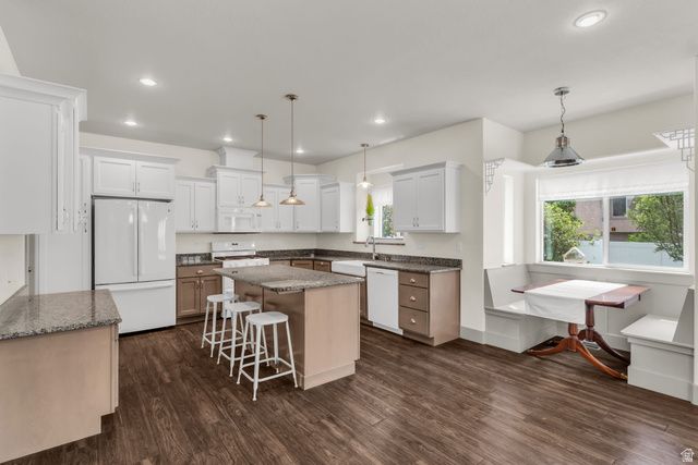 1869 W HOLLYBROOK WAY, Farmington, UT 84025