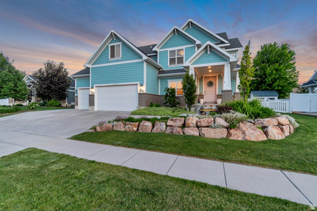 1869 W HOLLYBROOK WAY, Farmington, UT 84025
