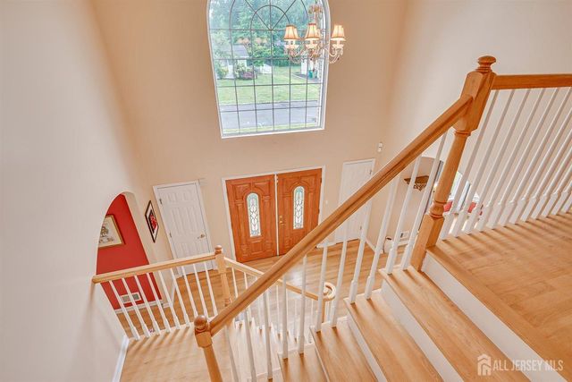 236 W Shirley Avenue W, Edison, NJ 08820