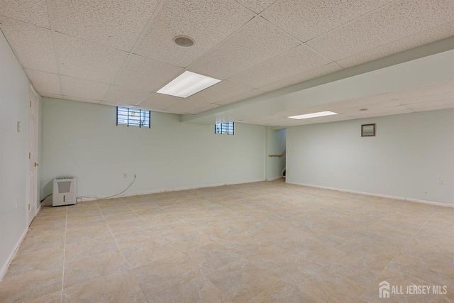 236 W Shirley Avenue W, Edison, NJ 08820