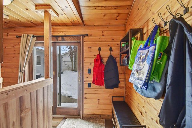 1306 S Erie Street, Bay City, MI 48706